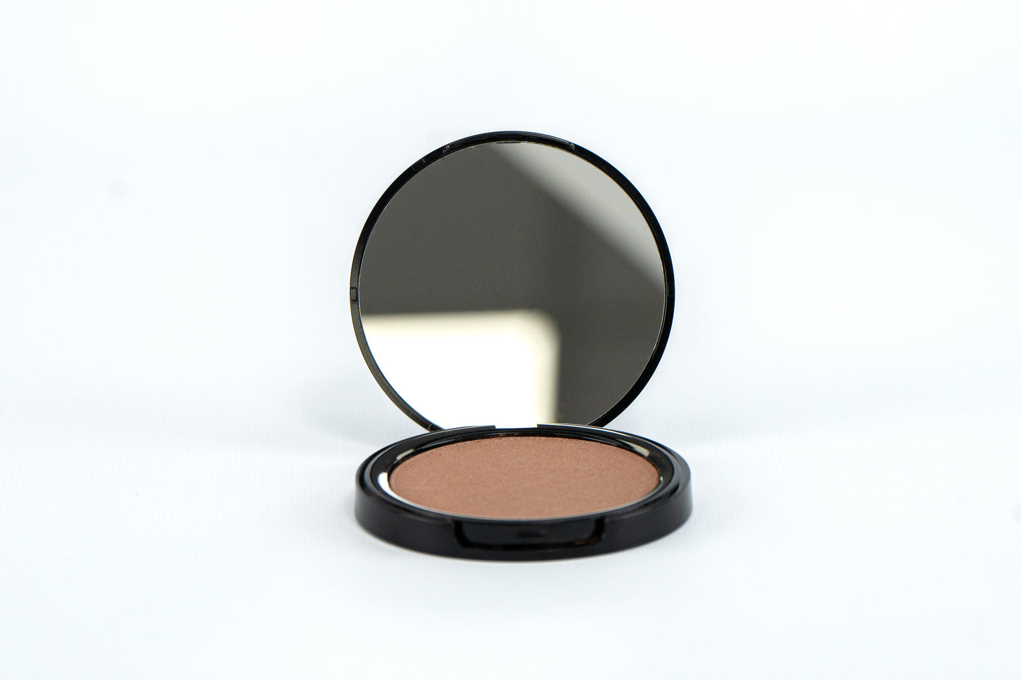 Special Package: Natural Glow and 4 Pan Brow Powder A Very Special Offer